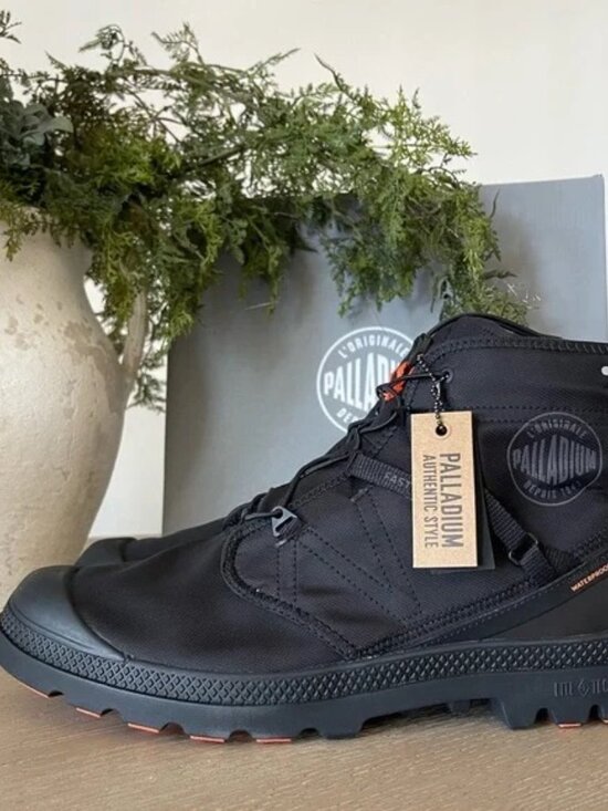Palladium Pampa Travel Lite+ Waterproof Boots | Elastic Cord | Black main image 6